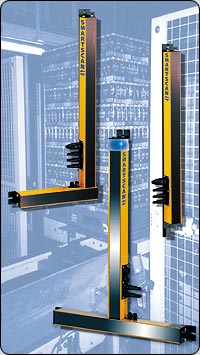 Smartscan are the originators of the fully integrated 'L' and inverted 'T' shape safety light curtain to address the special safeguarding needs that arise with end-of-line packaging environments.
